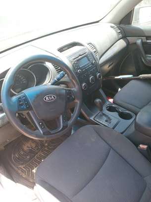 Kia sorento 2011/2012 image 3