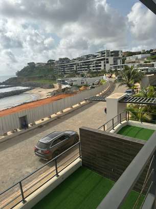 Duplex à louer à water front mermoz image 3