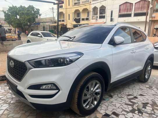 HYUNDAI TUCSON 2016-2017 image 1