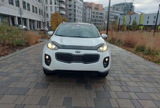 KIA SPORTAGE image 1