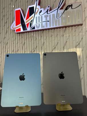 iPad Air m1 5th image 2