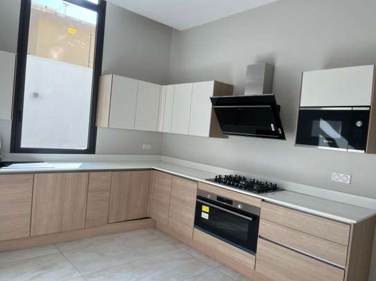 Appartement F3 à louer à fann Résidence image 2