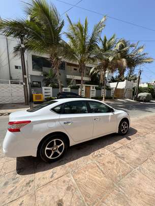Nissan sentra image 9