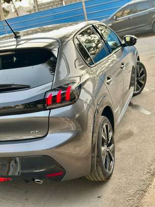 PEUGEOT 208 GT Année 2024 image 9