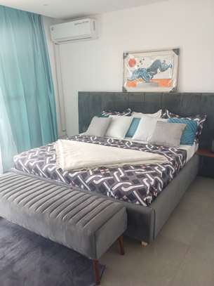 Appartement F4 meublé aux Almadies image 11