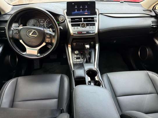 Lexus NX 200 2018 image 5