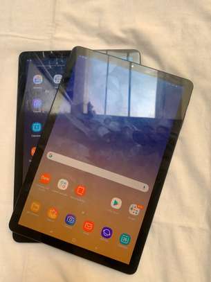 Tablettte samsung galaxy tab s4 image 1