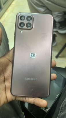 Samsung galaxie M33 5G image 1