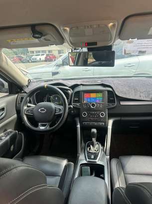 Renault QM6 m 2017 image 6