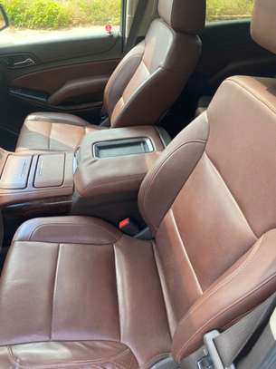 Chevrolet  suburban LTZ 2015 image 10