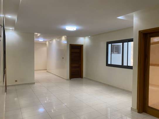 Jolie appartement Ngor almadies proche de l’école Bilingue image 3