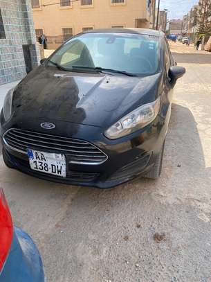 Ford fiesta image 2