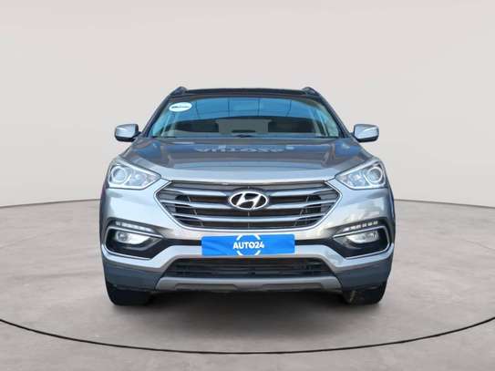 Hyundai Santa Fe 2017 – Intérieur cuir – Excellent état image 1