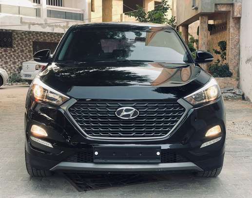 HYUNDAI TUCSON 207 image 1