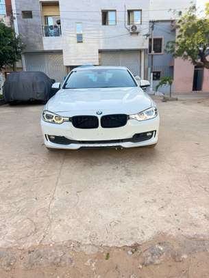 BMW 328i XDrive 2016 image 1