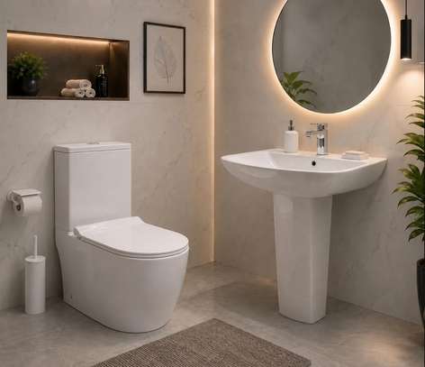 Ensemble chaise anglaise et Lavabo complet image 3