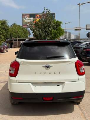 SSANGYONG TIVOLI 2017 image 3