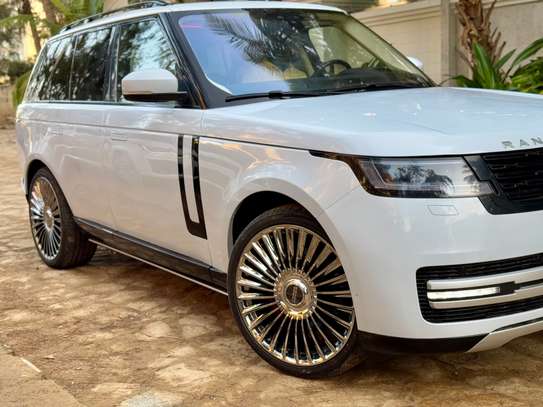 Range Rover Vogue image 15