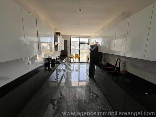 Ref_2830_GL Appartement à louer vide – Corniche des Almadies image 2