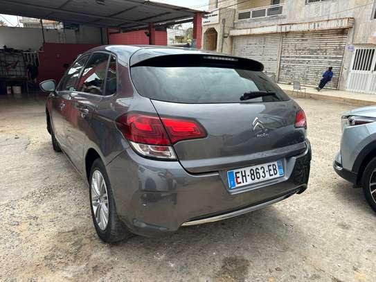 Citroën C4 image 2