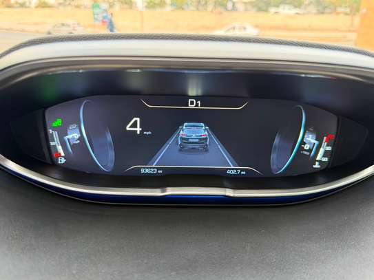 Peugeot 3008 gt Line 2018 image 9