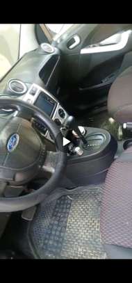 Ford Figo image 3