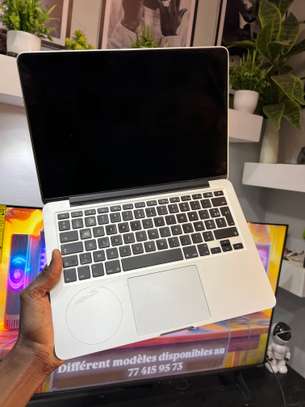MacBook Pro 2015 image 3