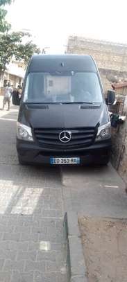 Mercedes Benz sprinter image 1