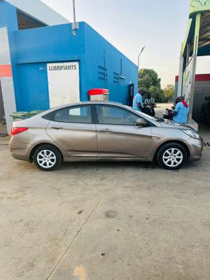 Hyundai Accent 2013 image 5