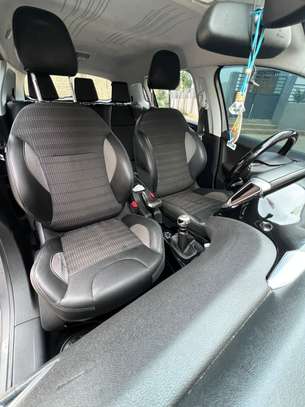 PEUGEOT 2008 DE 2017 image 9