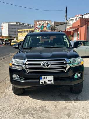 Toyota Prado Land Cruiser GX, R V8  2021 image 1