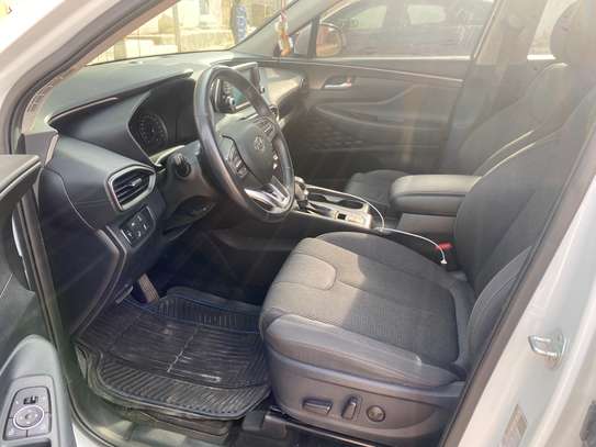 Hyundai Santa Fe 2019 SUV blanc spacieux polyvalent image 5
