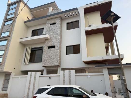 Appartement F2 meublé Haut standing situé à Sendou image 13