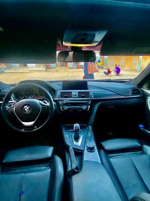 BMW SÉRIE 3 328i 2016 image 7