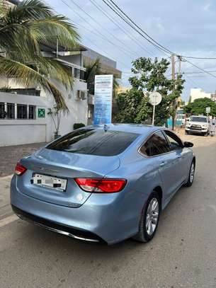 Chrysler C200 année 2015 image 8