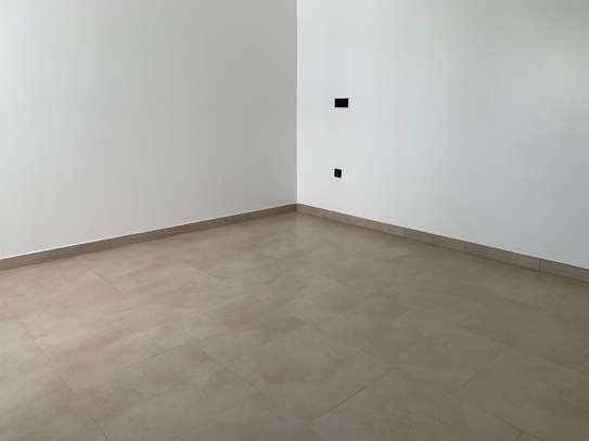 Appartement à louer à Fann image 10