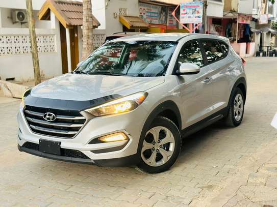 HYUNDAI TUCSON 2016 image 4
