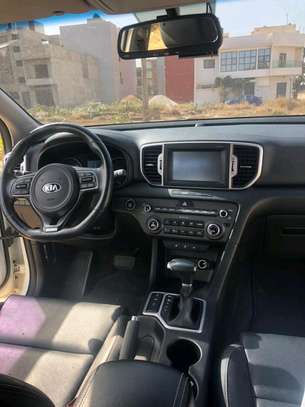 Kia Sportage image 8