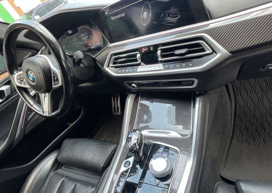 BMW X6 2021 image 2