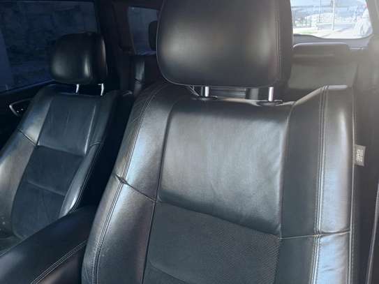 Jeep grand Cherokee image 2