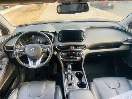 Hyundai Santa Fe 2019 image 7