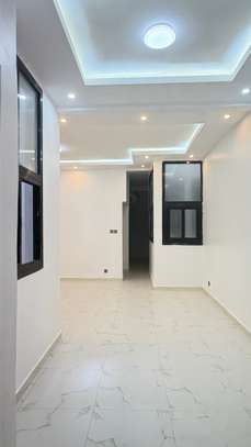 À LOUER – 2 Appartements F3 – Zone de Recasement, Ngor image 4