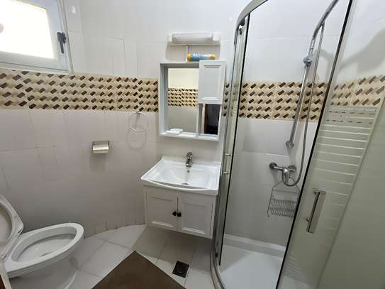 BEL APPARTEMENT TOUT CONFORT A SACRE COEUR 2 image 3