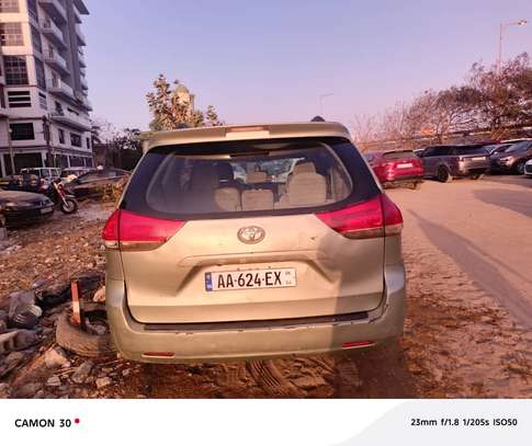 Toyota année 2013 image 6