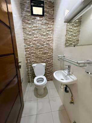 Appartement F4 à louer à Ngor Almadies image 11