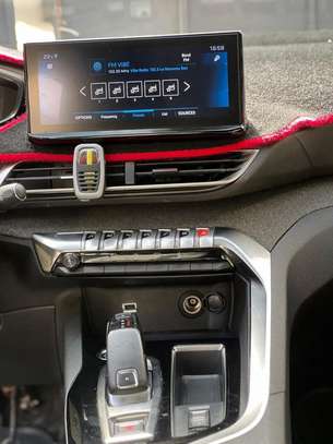 Peugeot 3008 image 5