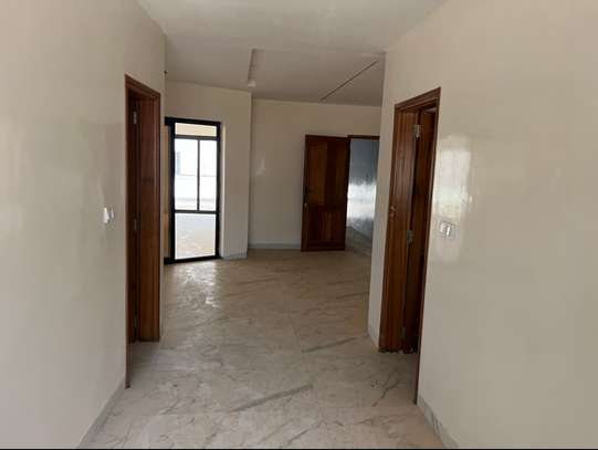 Appartement grand standing neuf aux Almadies image 2