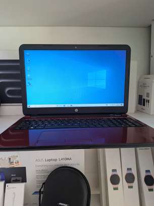 HP 15 NoteBook ) Intel Pentium ) 4g de ram ) 512 image 2
