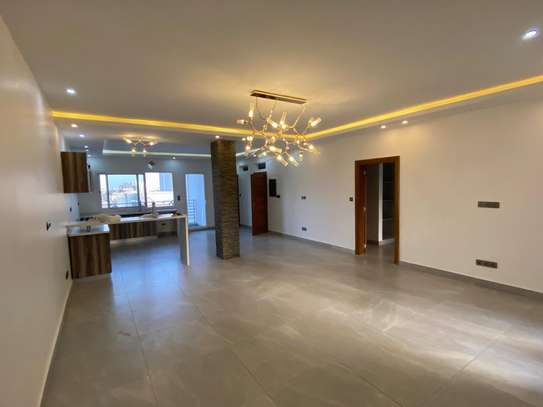 F6 en Triplex corniche Ouakam image 6