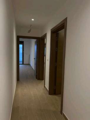 Haut standing image 4